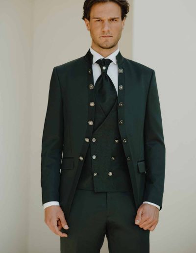 trajes-de-novio-brocado